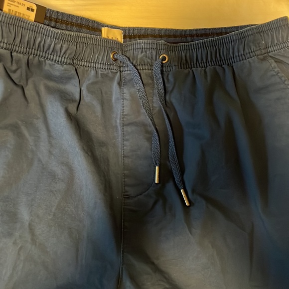 Brand new GAP Men’s Pull On Shorts @ $18 each - Picture 6 of 8